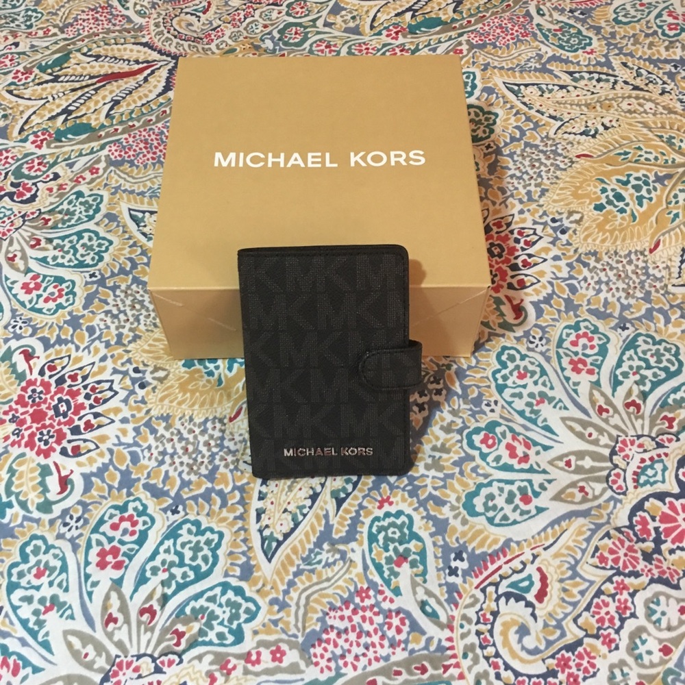 Passport wallet Michael Kors